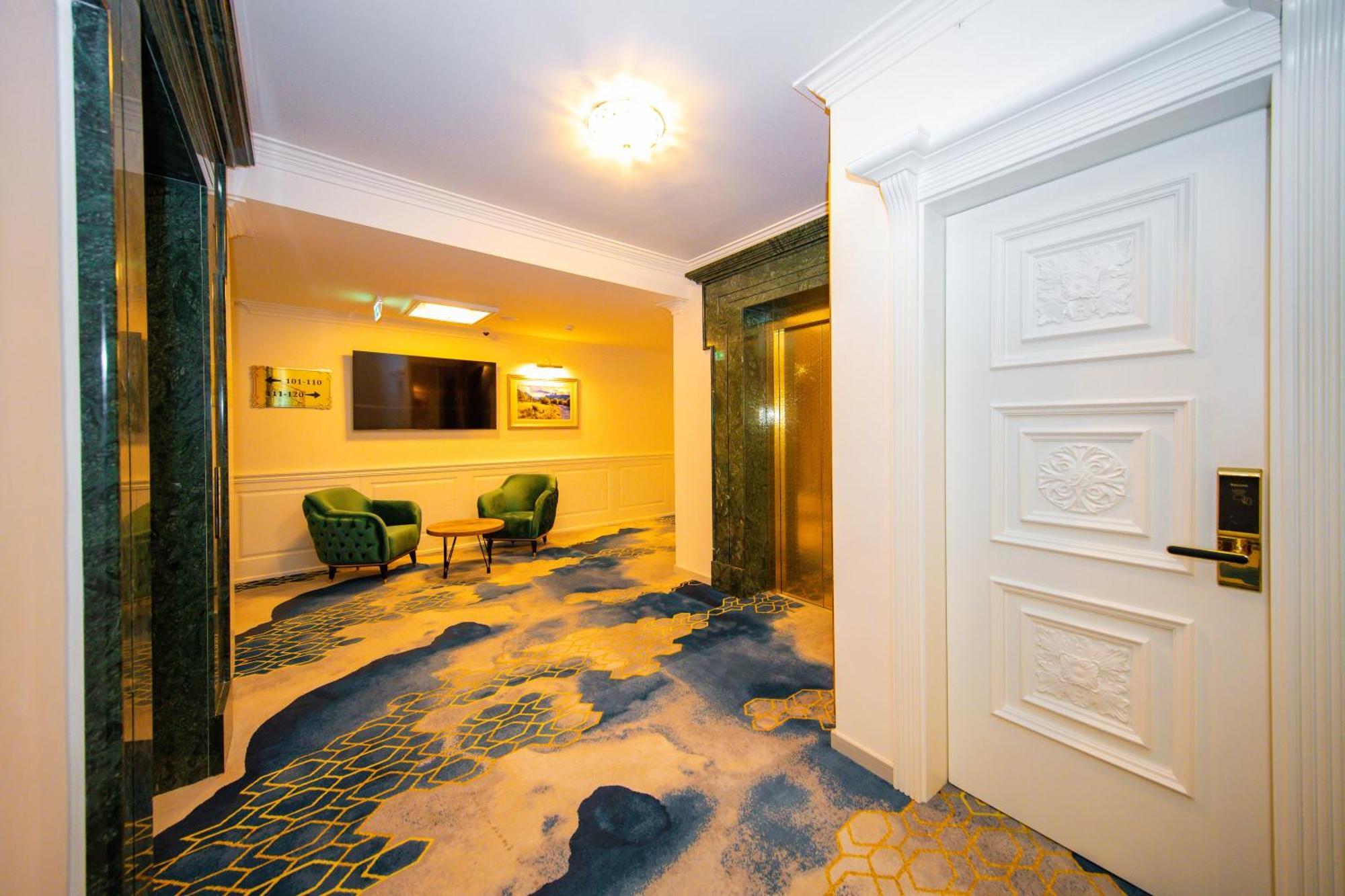 Grand Hotel Belushi Boge Zewnętrze zdjęcie