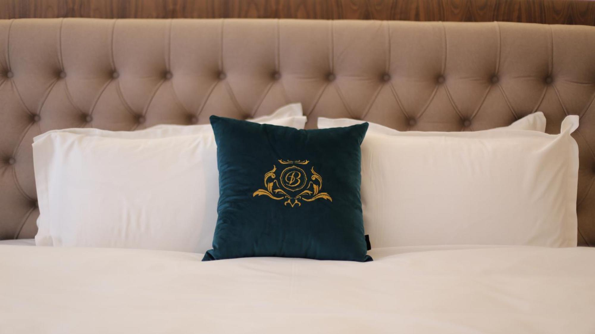 Grand Hotel Belushi Boge Zewnętrze zdjęcie