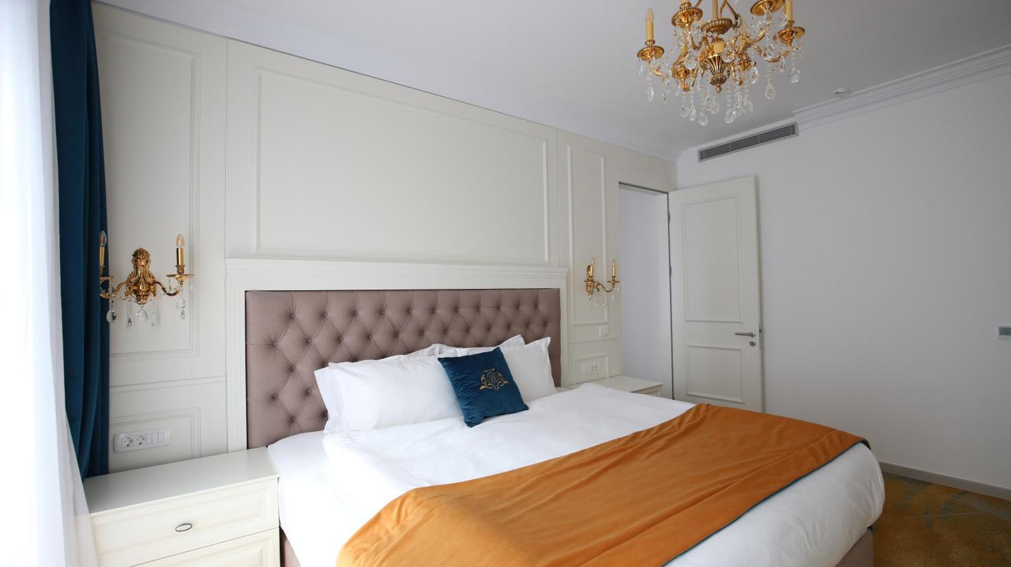 Grand Hotel Belushi Boge Zewnętrze zdjęcie
